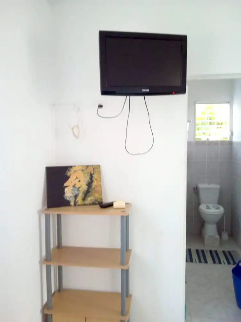 House With one Bedroom in Lamentin, With Pool Access, Enclosed Garden