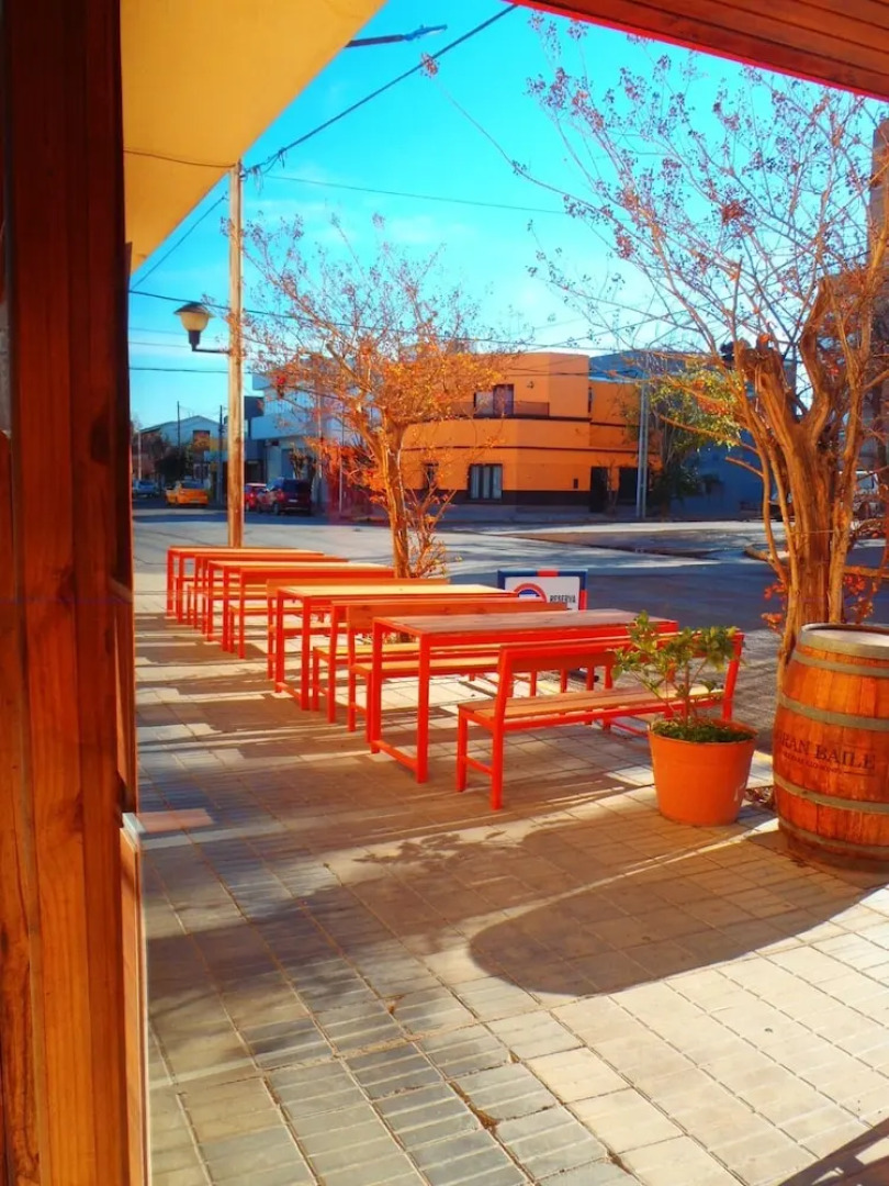 IL Point Hostel Cafe