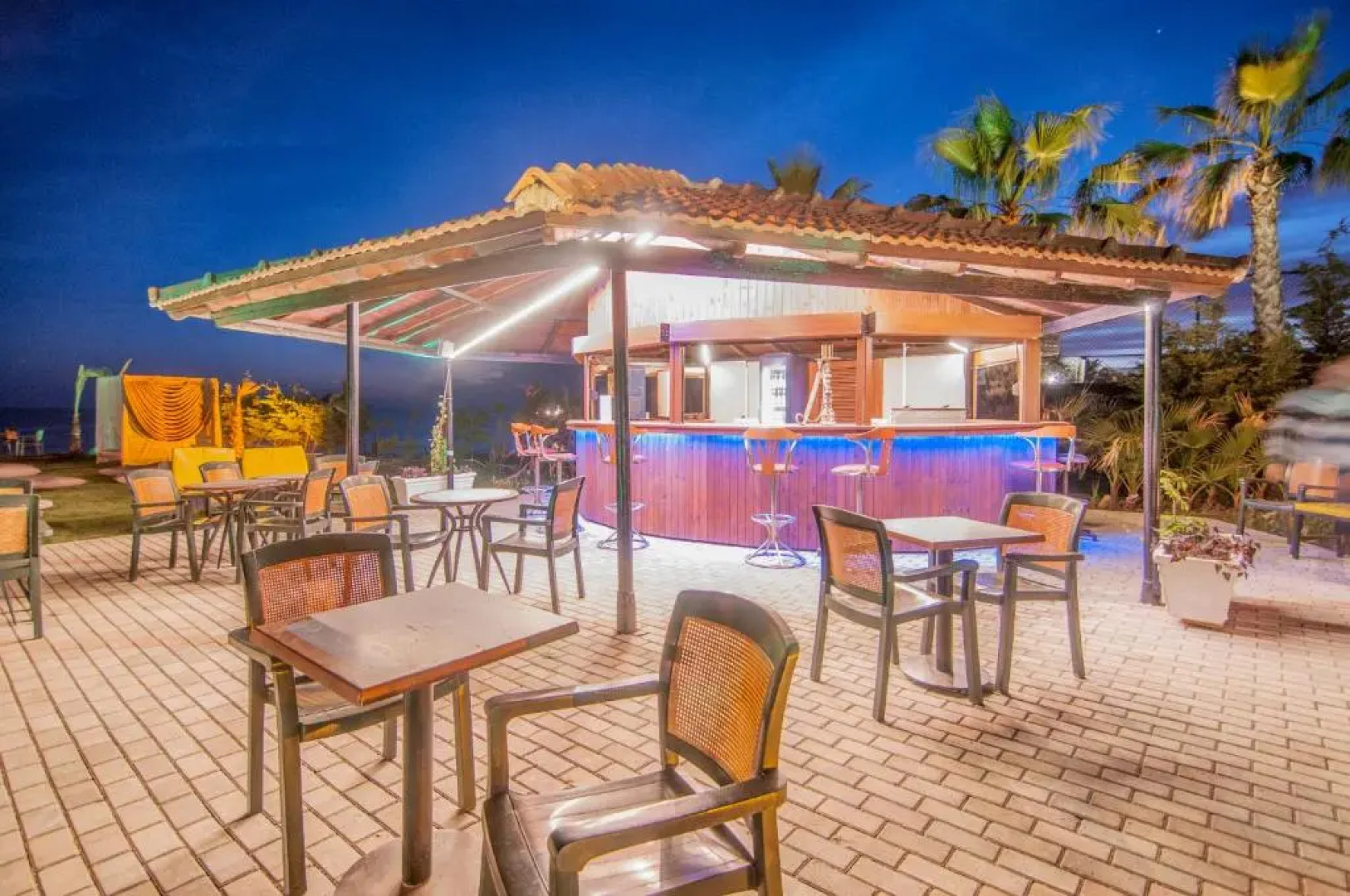 Отель Kolibri Resort