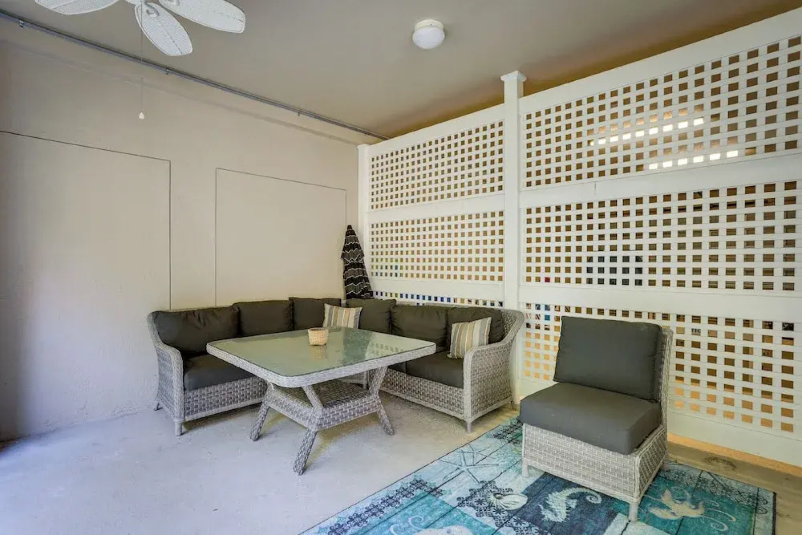 Modern Redington Beach Townhome: Steps to Beach!