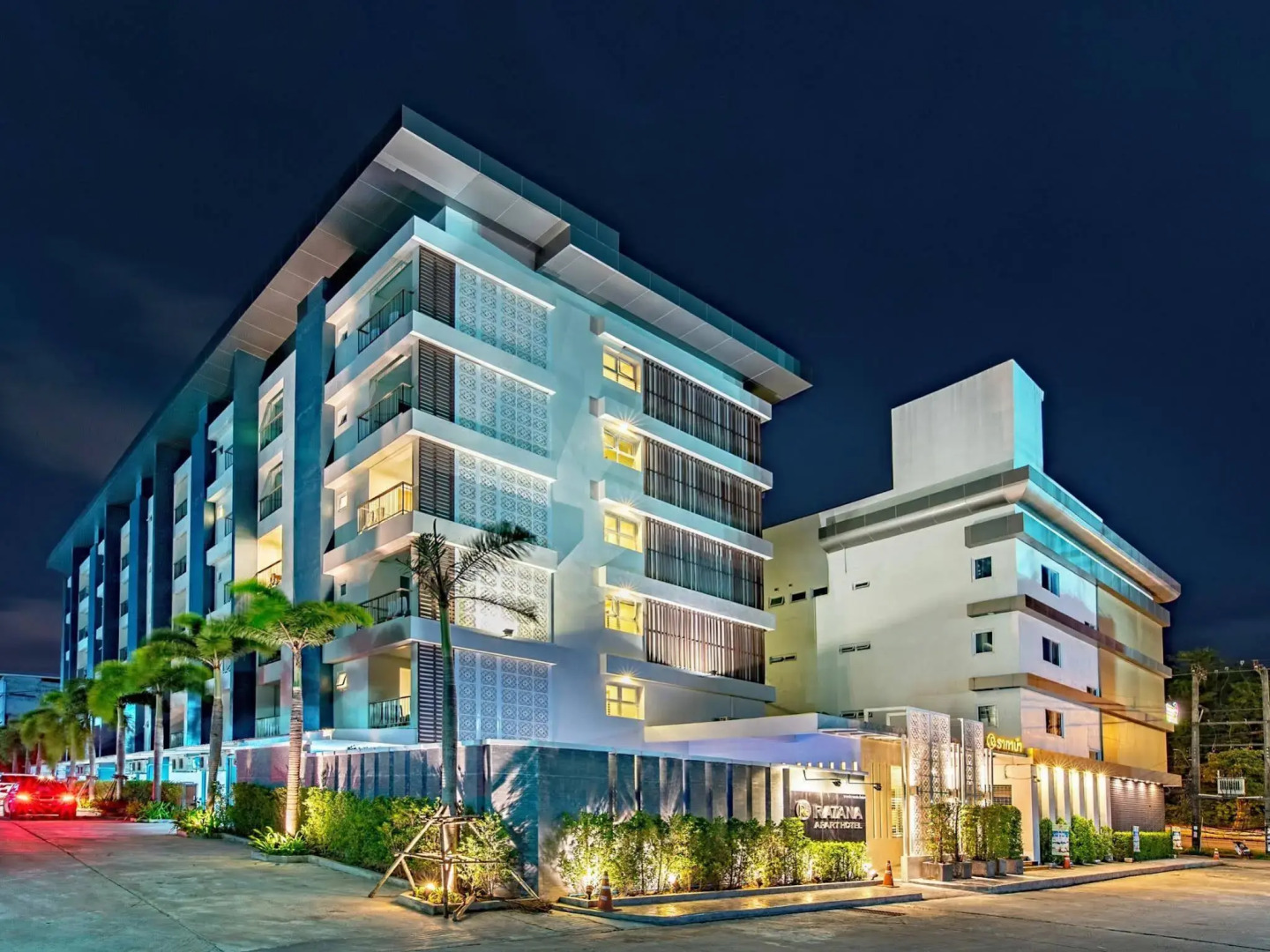 Ratana Apart-Hotel at Rassada