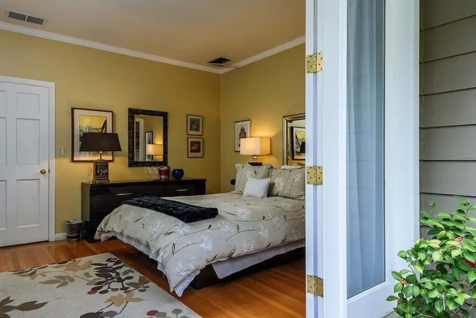 Meadowlark Country House & Resort