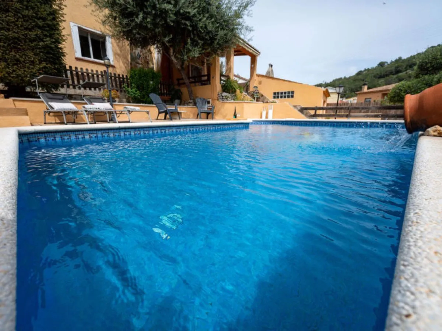 House Can Alma Castellet i Gornal