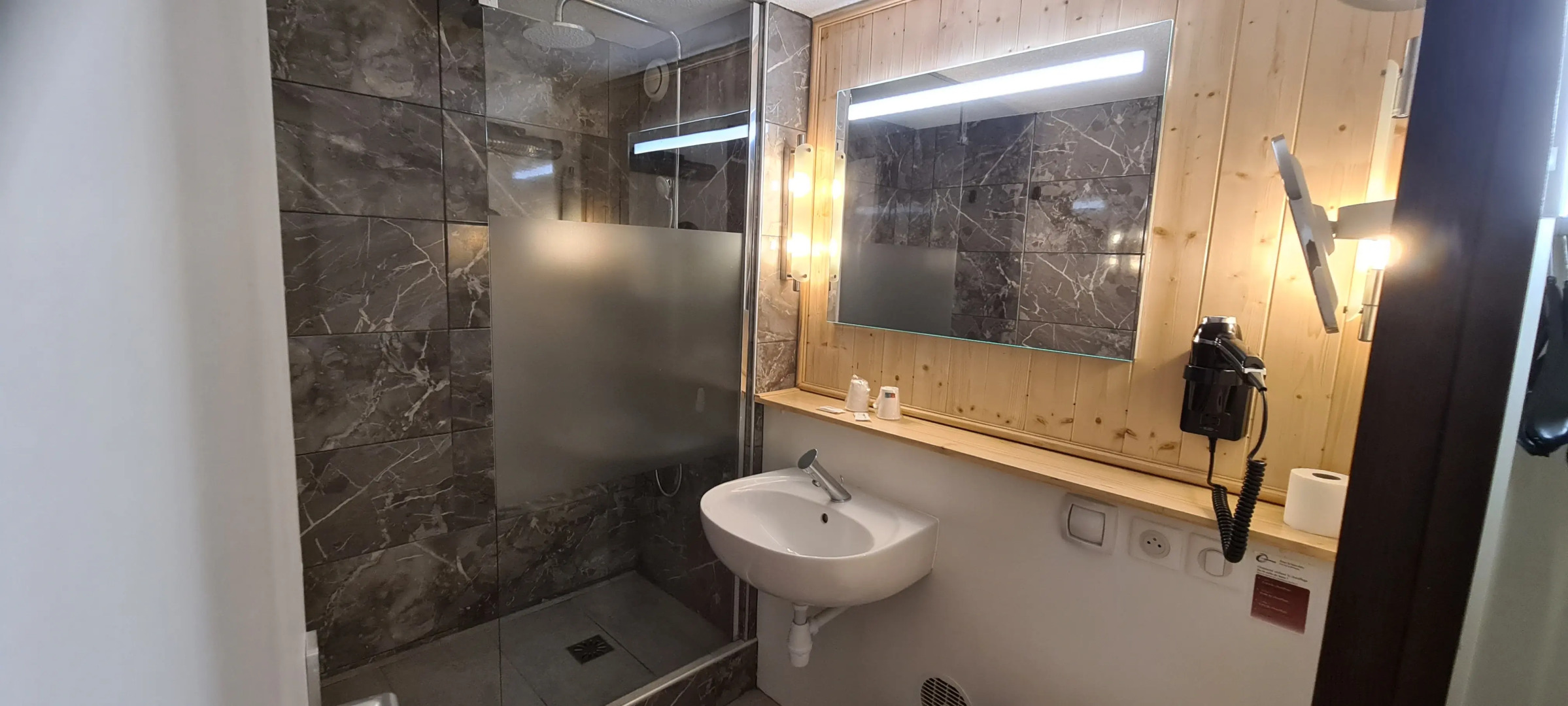 The Originals Access, Hôtel Foix