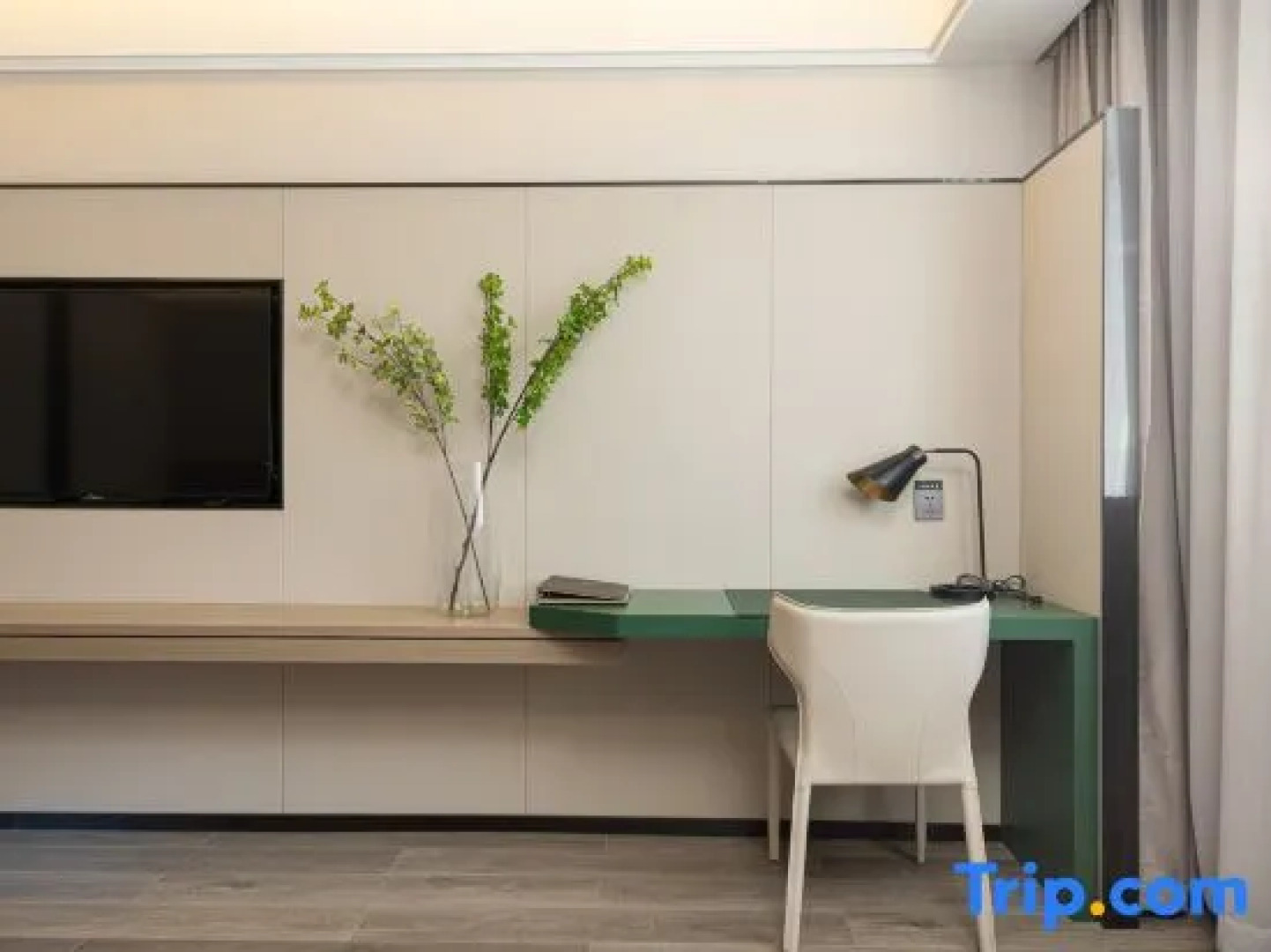 Peak Pai Intelligent Hotel