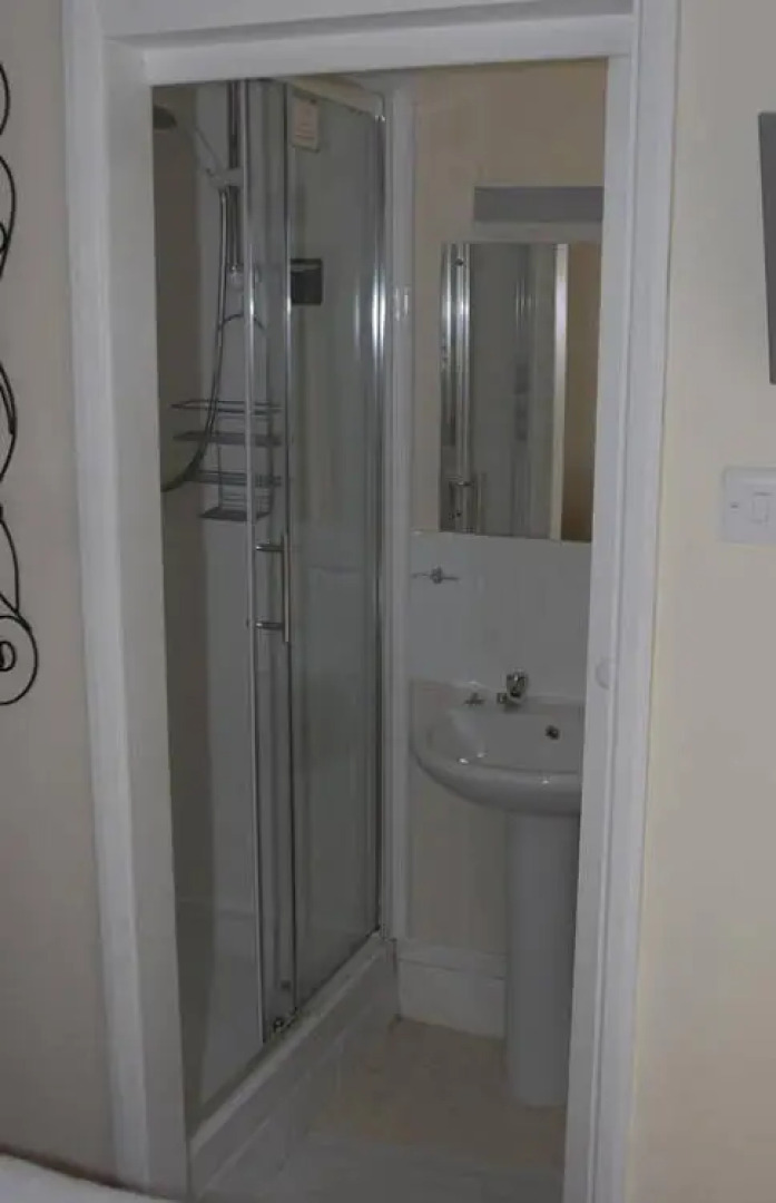 Marlborough House Hotel