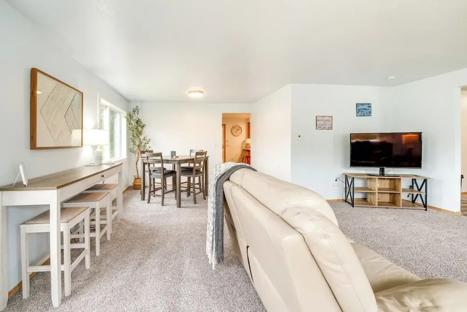 'the Crab Shack' Westport Home Half-mi to Beach!