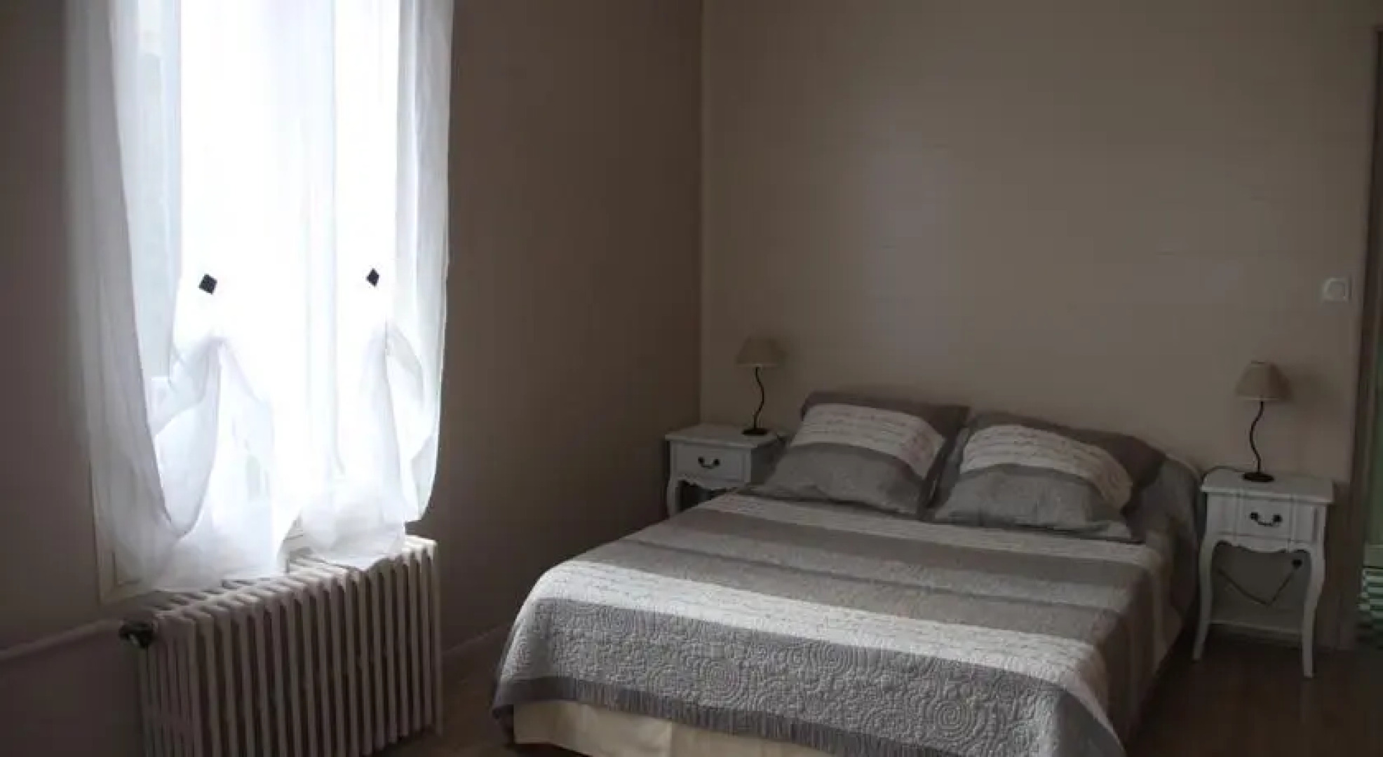 Les Trois Chardons Bleus