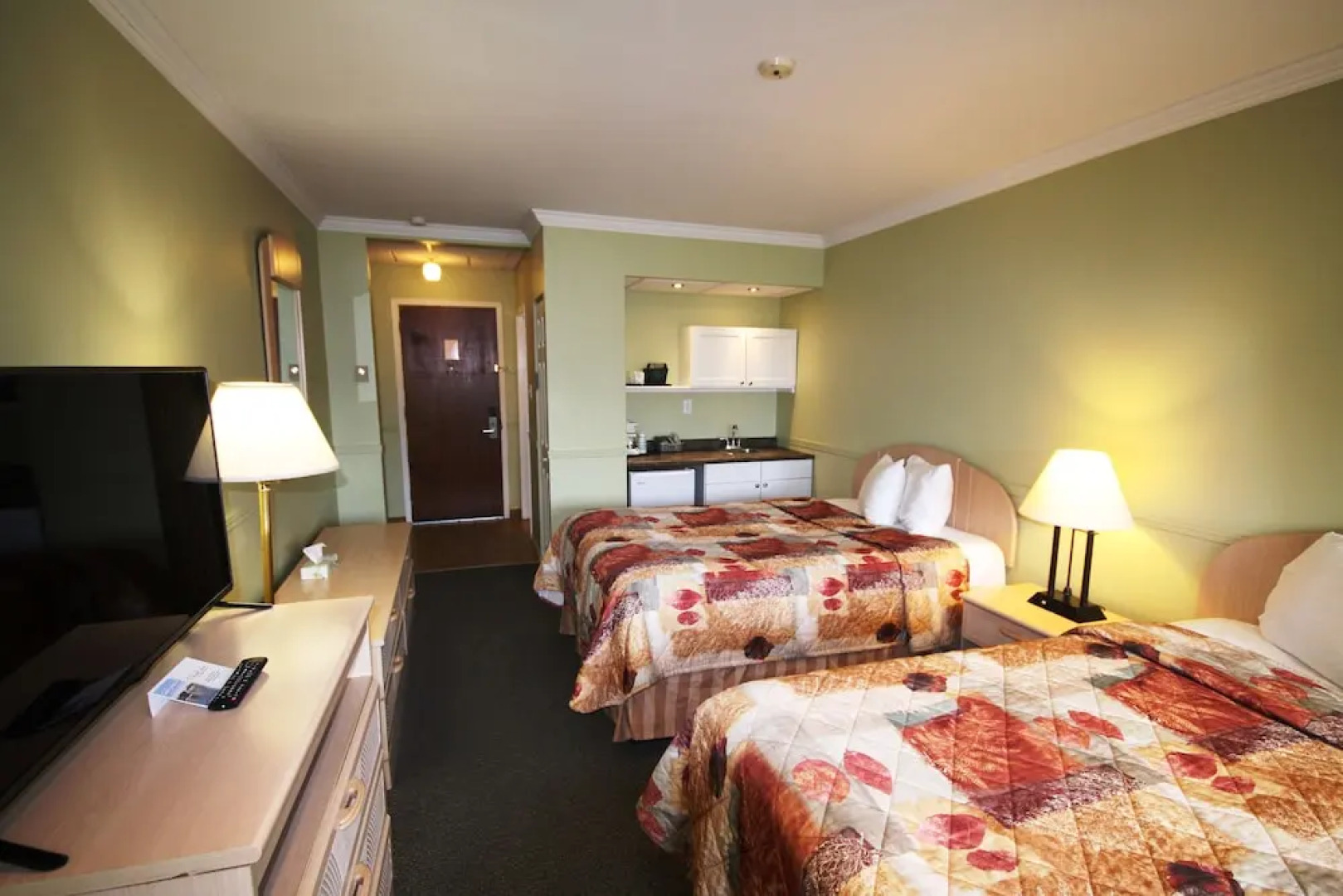 The Glen House Resort