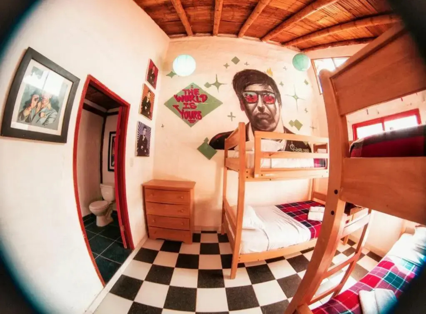 Pop House Montañita