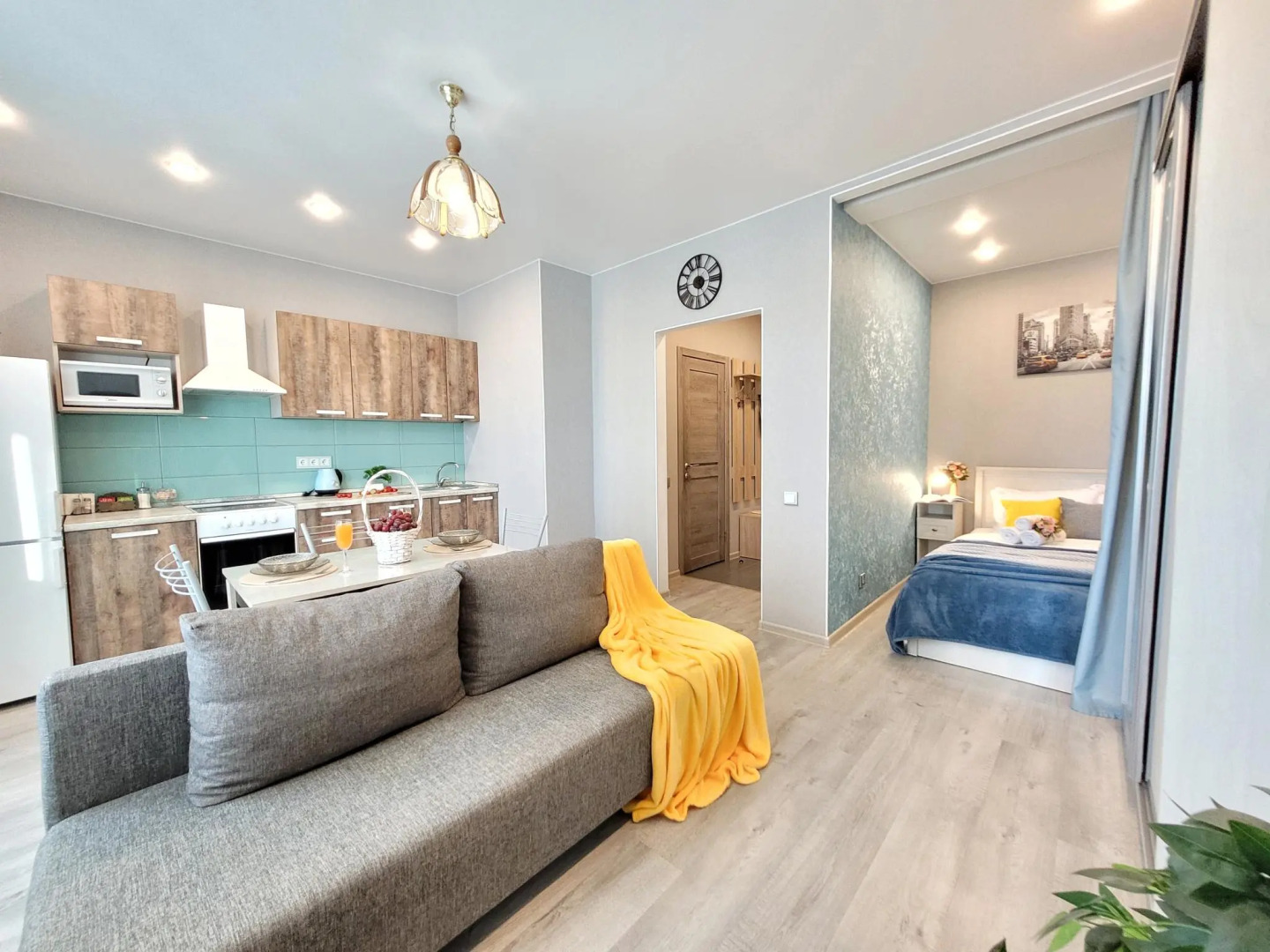 Апартаменты на улице Дмитрия Менделеева