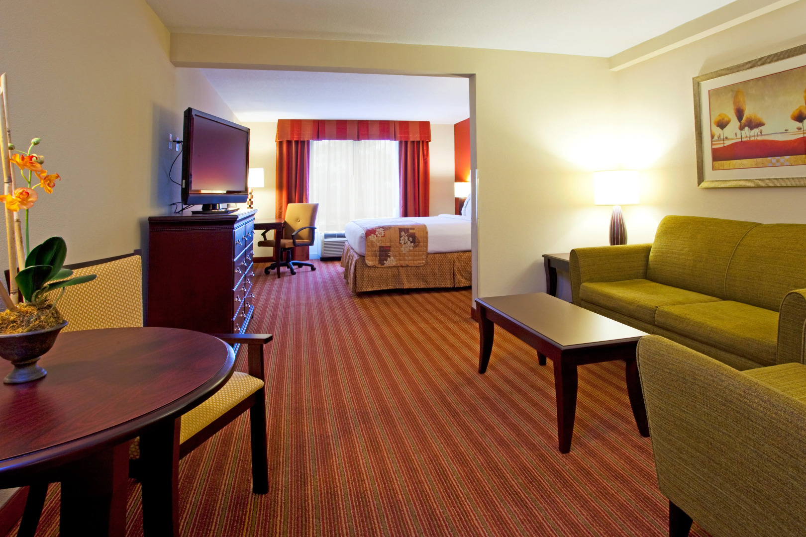 Holiday Inn Hotel & Suites Orange Park by IHG