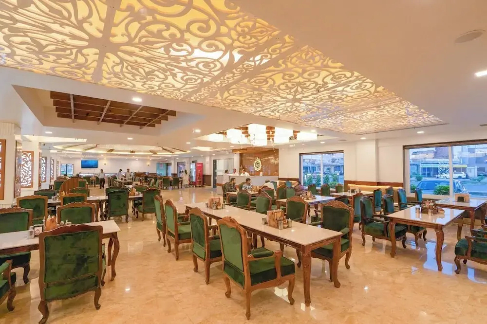 Gajraula Sukhdev Dhaba & Resort
