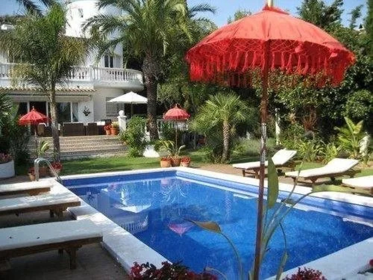 Paradise House by Hello Apartments Sitges