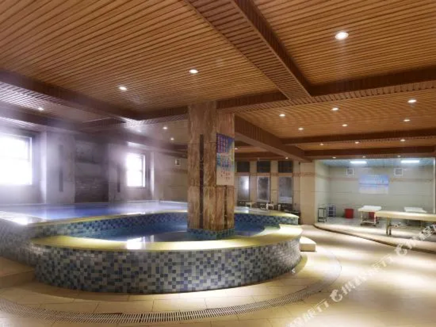 Golden Beach Club