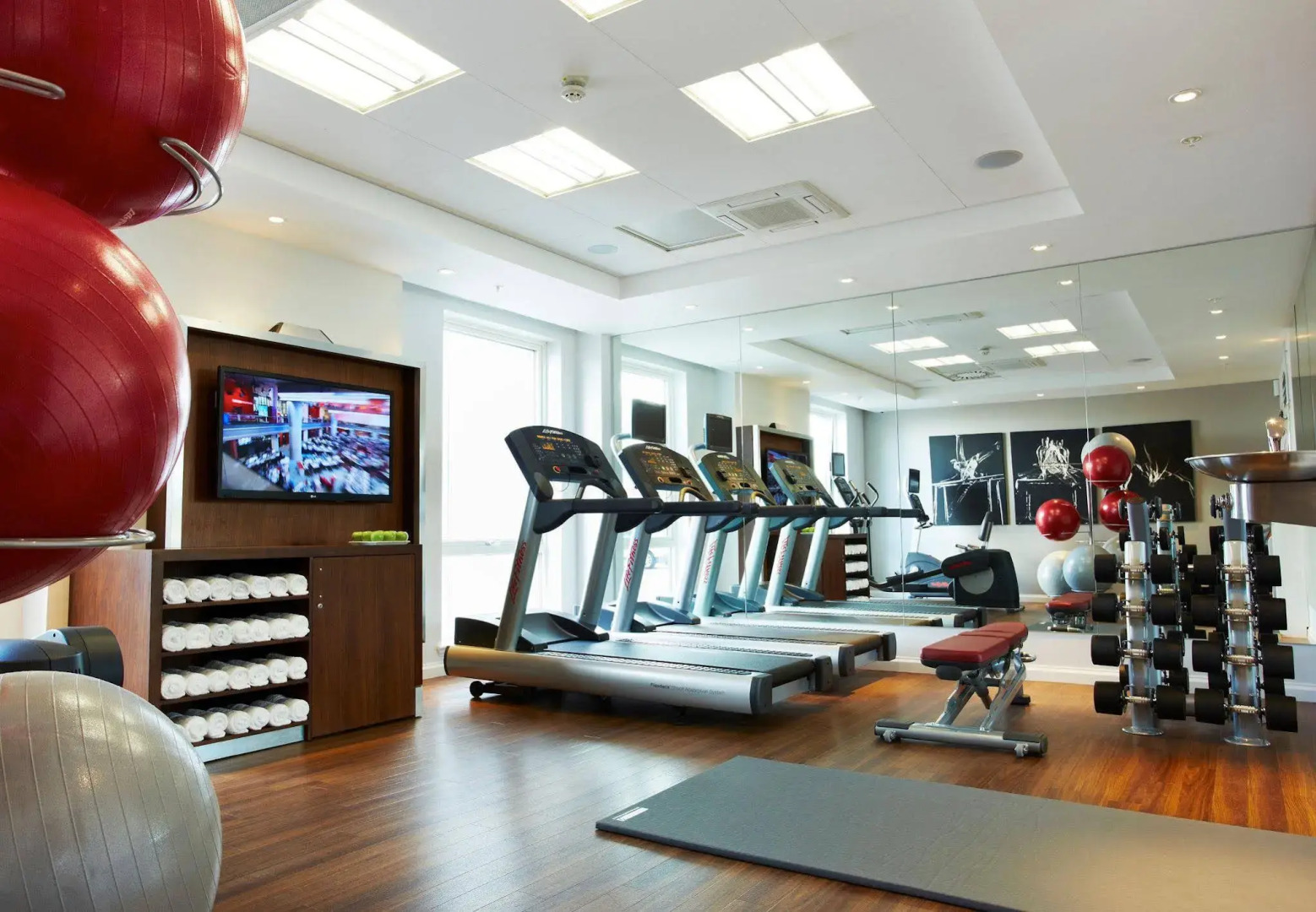 Courtyard by Marriott Aberdeen Airport