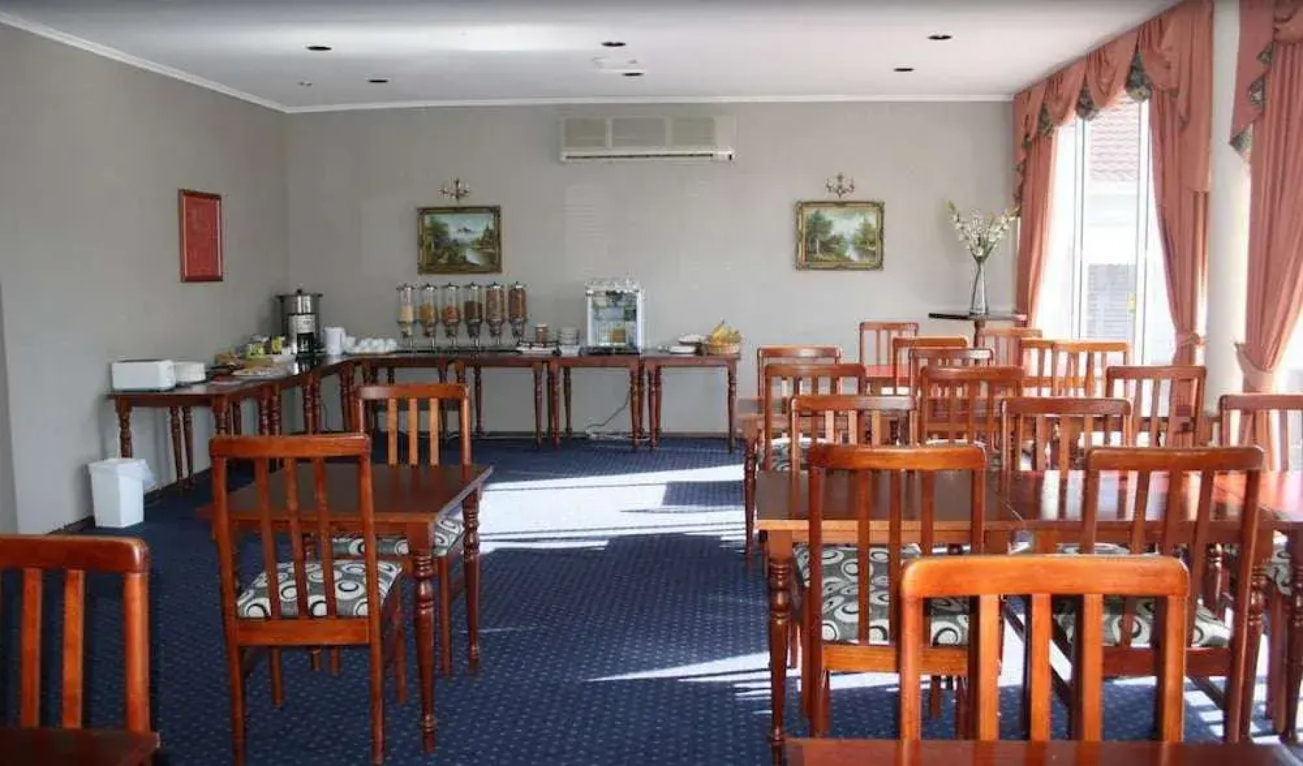 Comfort Inn Hospitality