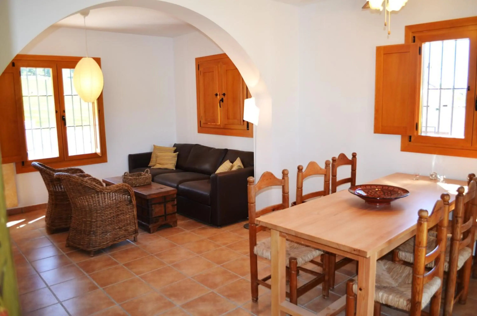 Casa Grande / Rosas Cantares