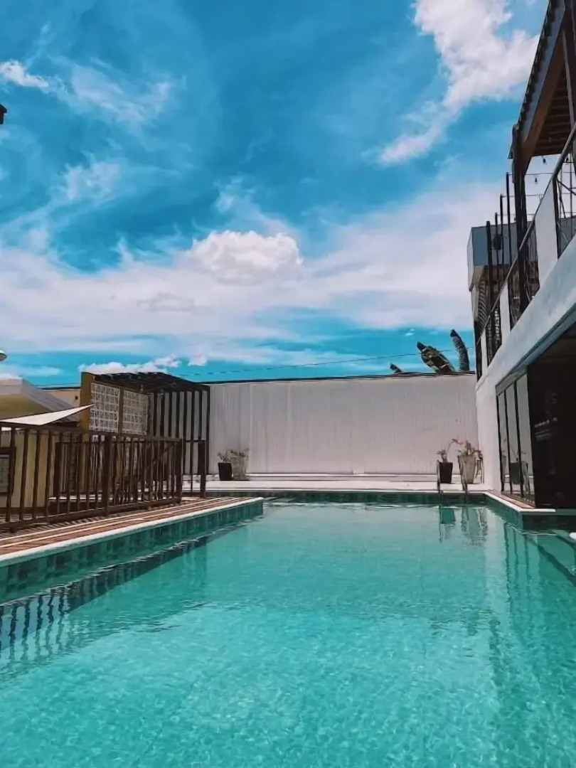 Urban Glamp Resort Iloilo