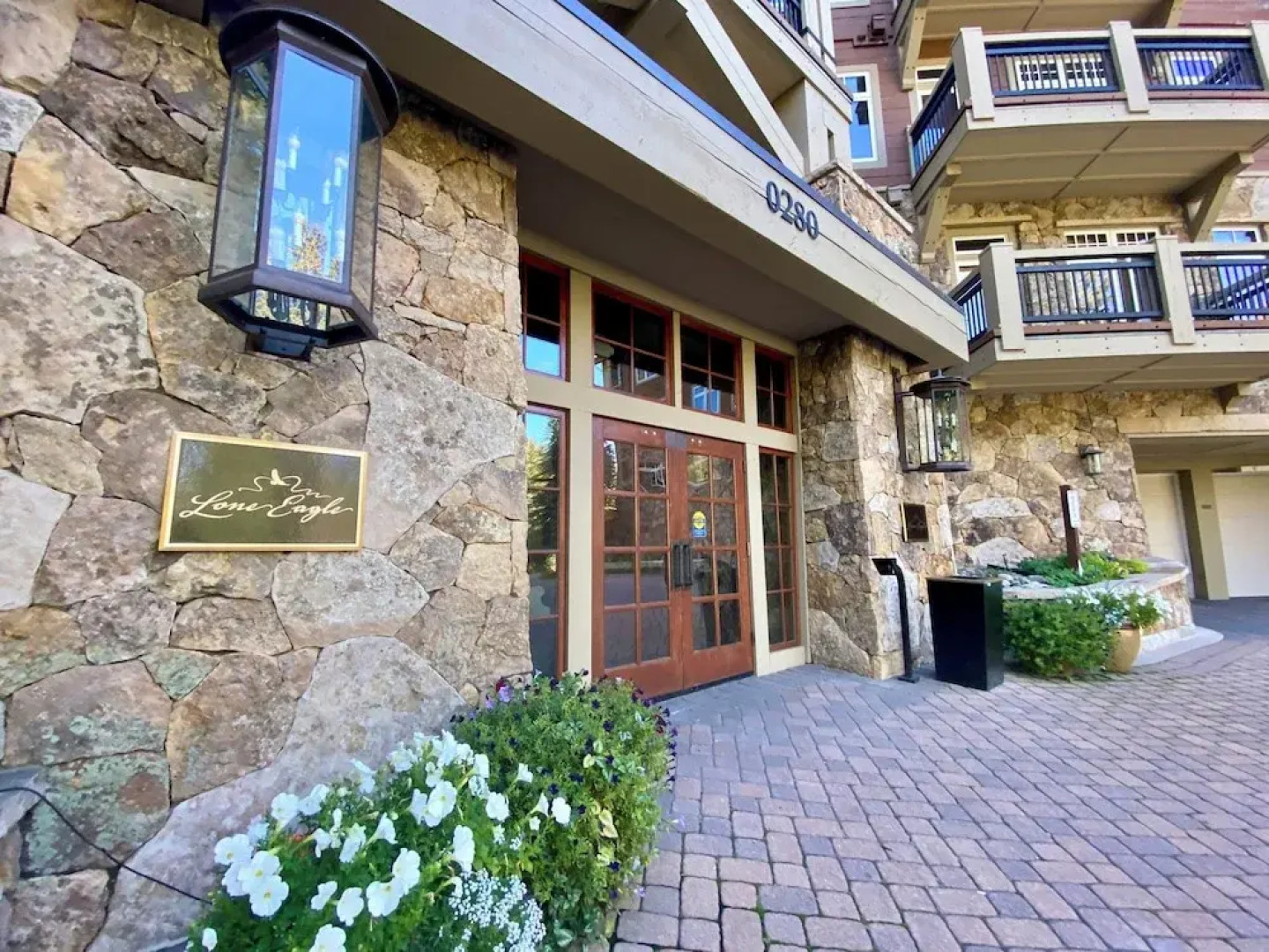 Lone Eagle 3001 by SummitCove Vacation Lodging