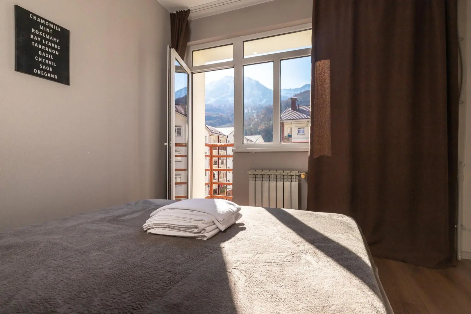 Море апартаментов на улице Эстонская 37 корпус 2