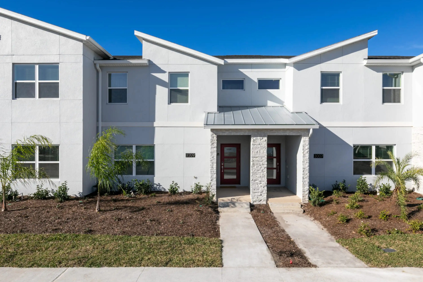 New Luxury Townhome with private pool near Disney