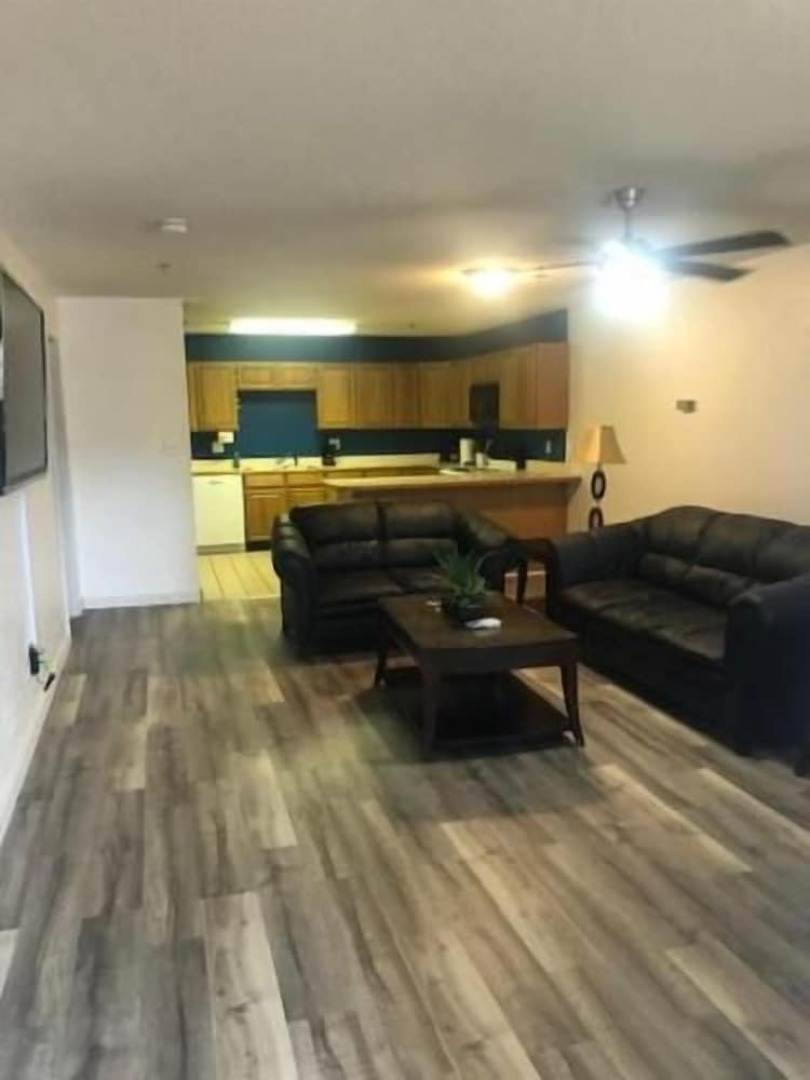 THE BRANSINN Entertainment District