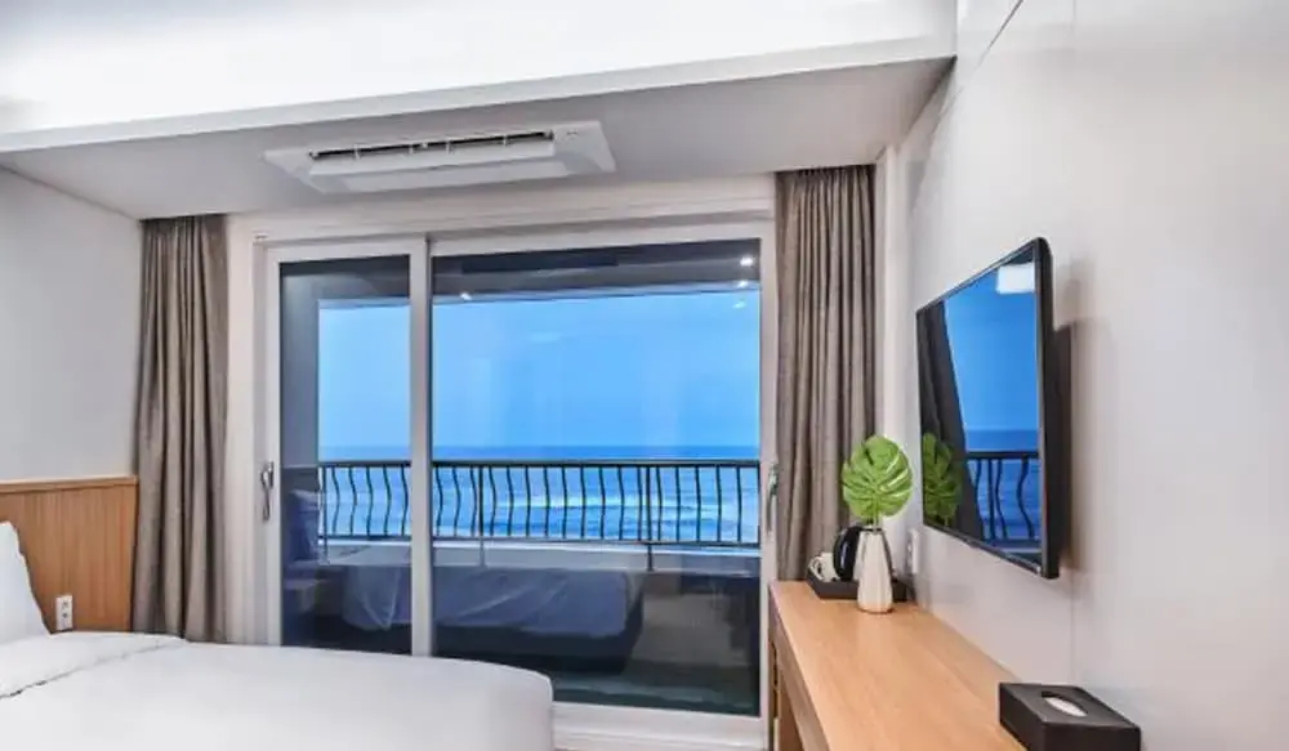 Hotel the Naksan