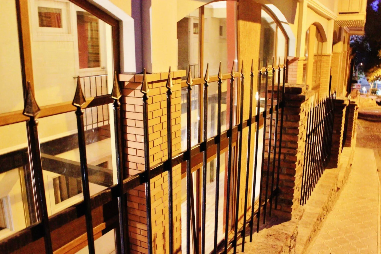 Гостиница Red Fox Guesthouse
