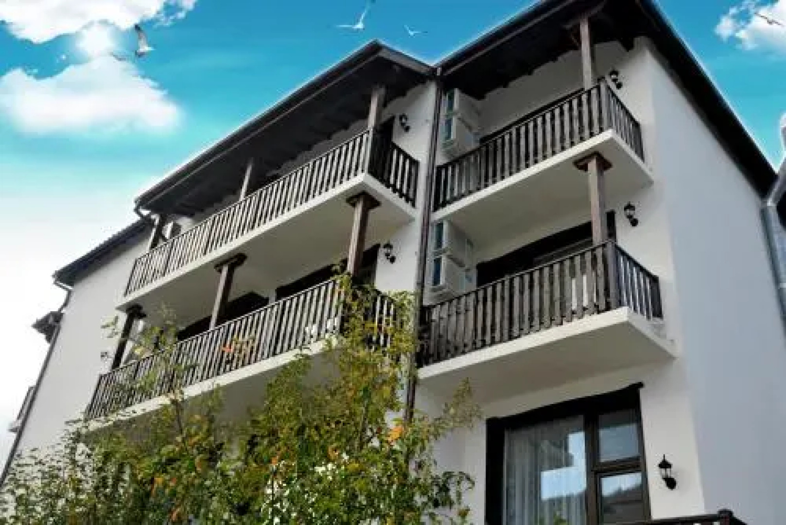 Family Hotel and Restaurant Plamena