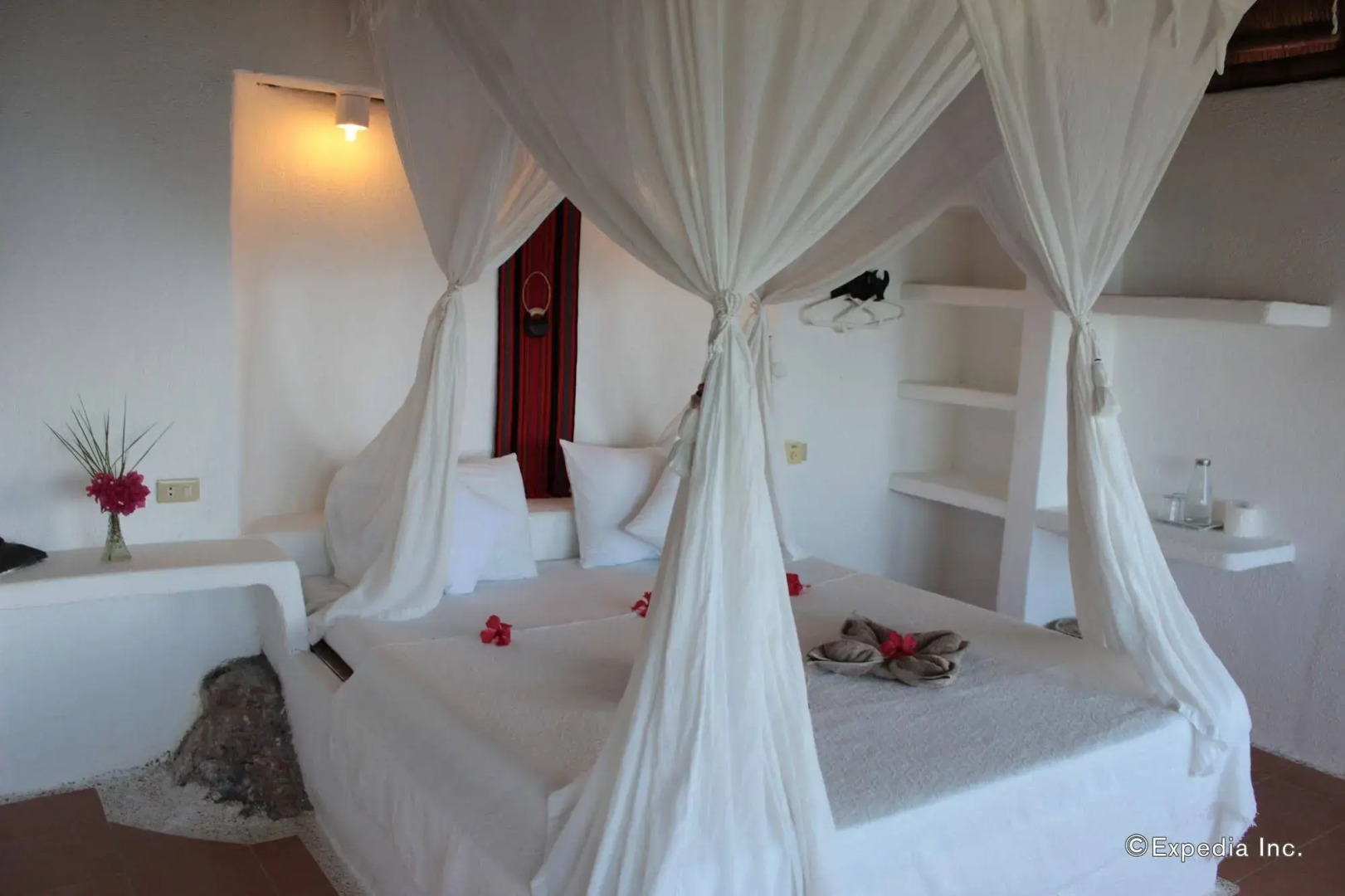 Al Faro Cosmio Hotel