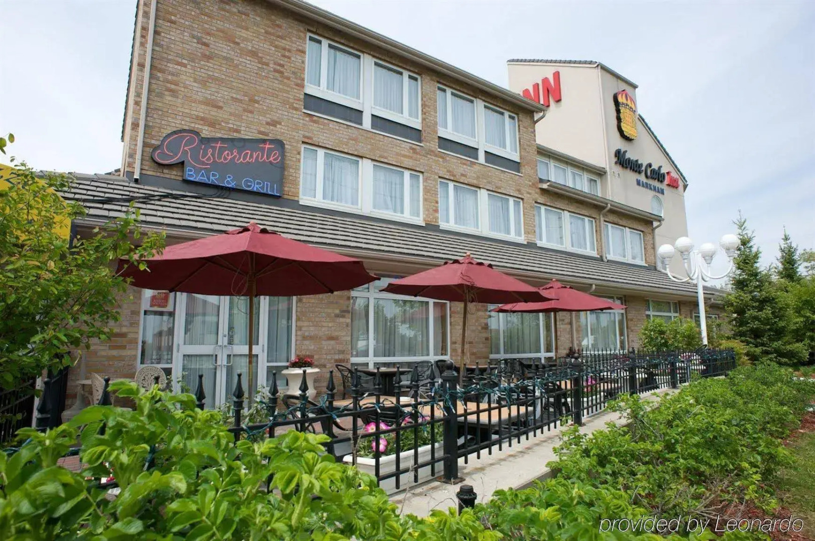 Monte Carlo Inn Toronto - Markham