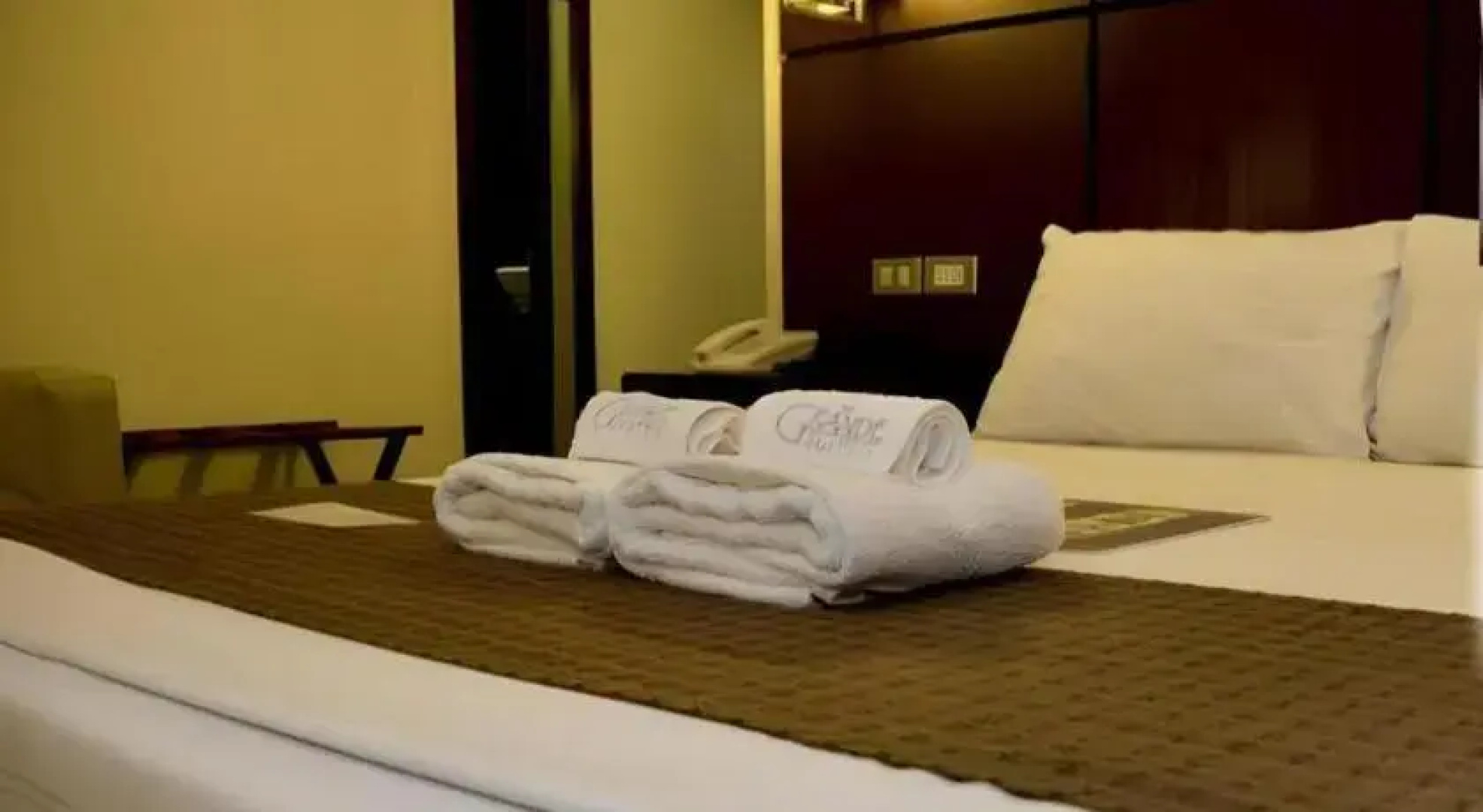The Grande Suites