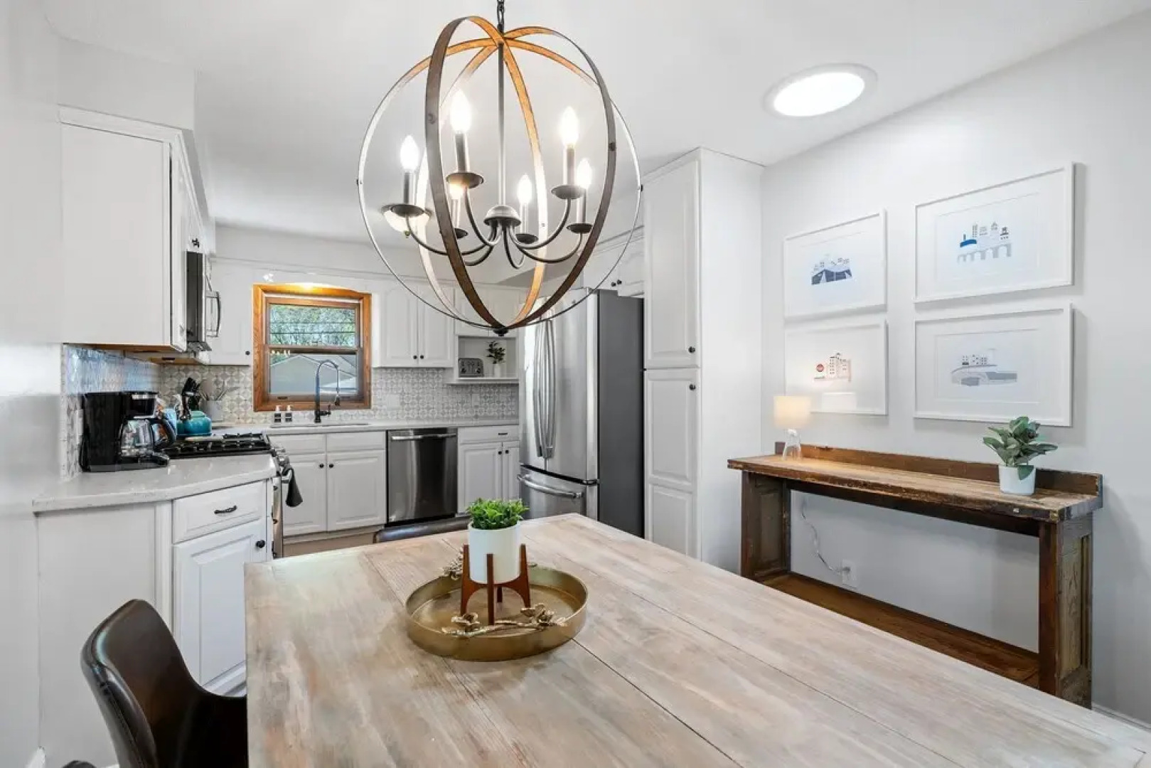 Crystal Lake Clubhouse