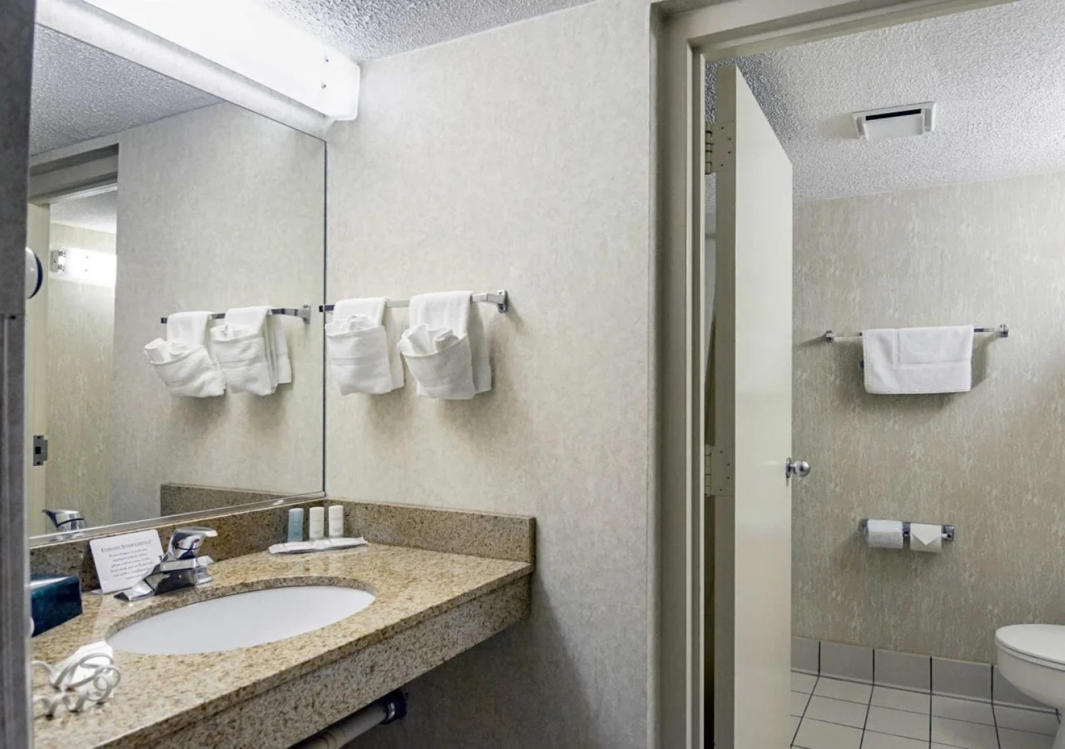 Clarion Inn Harpers Ferry - Charles Town