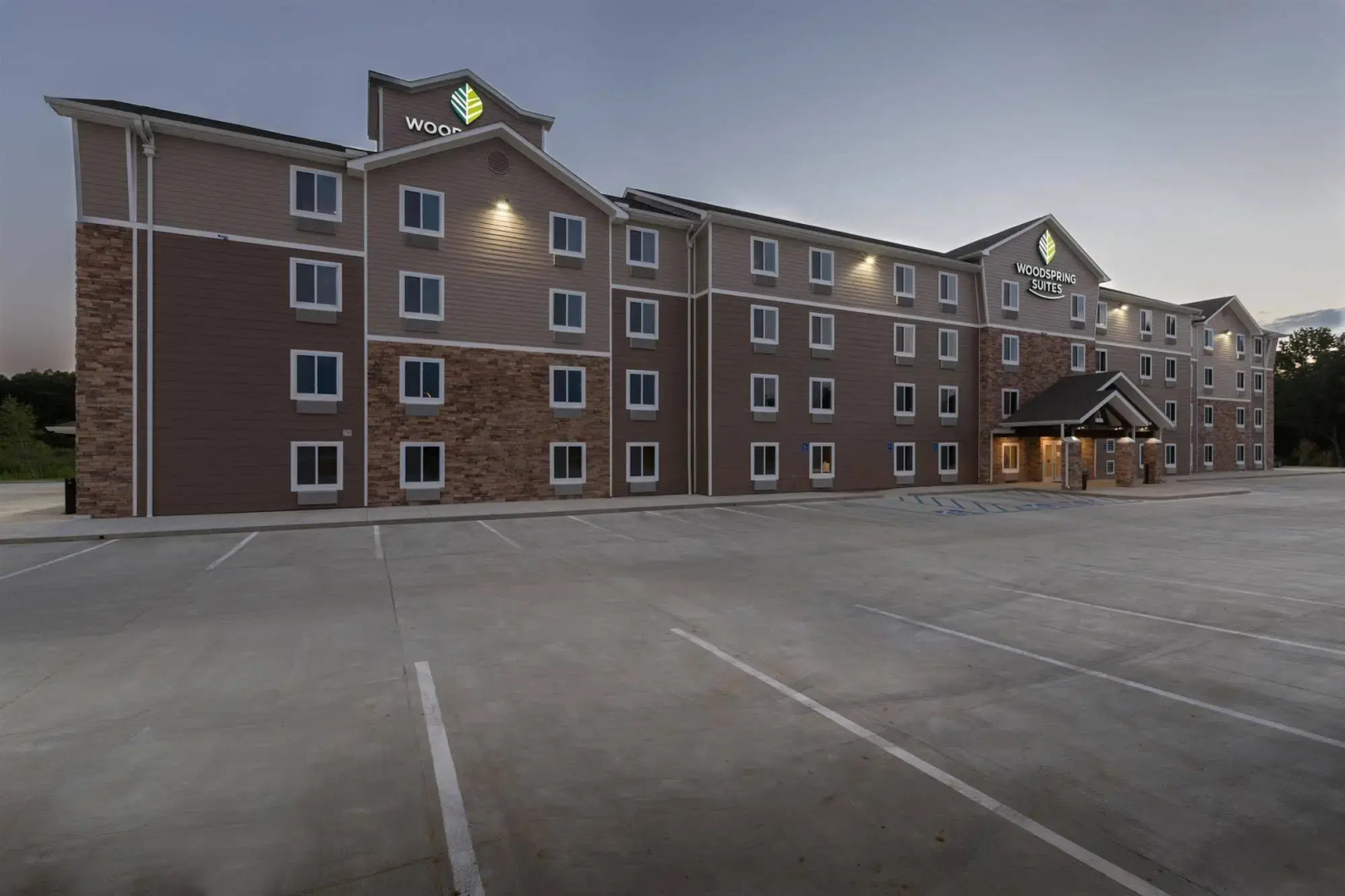 WoodSpring Suites Lafayette