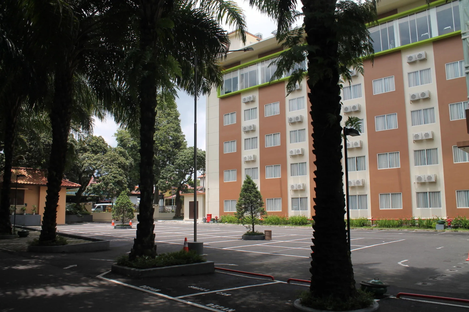 Laras Asri Resort and SPA