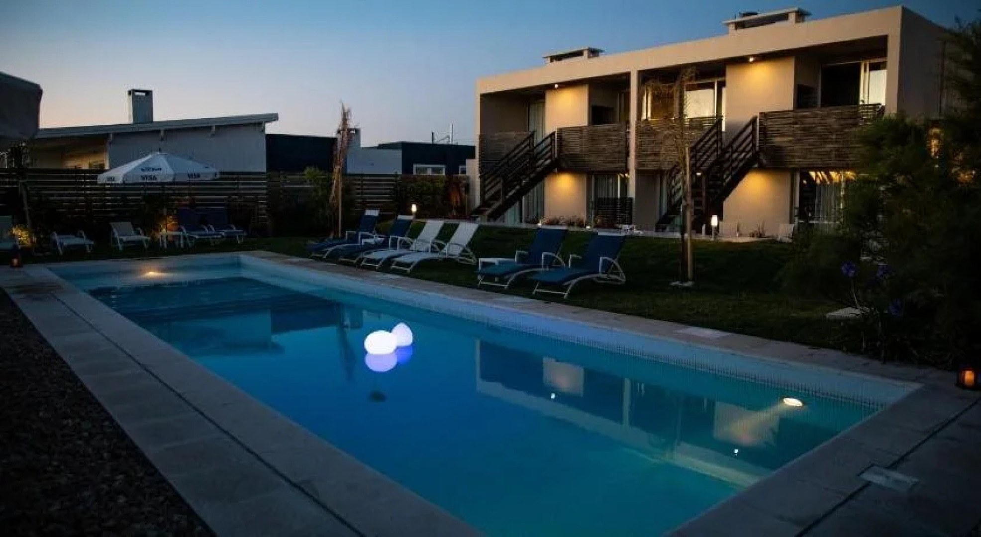 Cara Colomba Apart Hotel