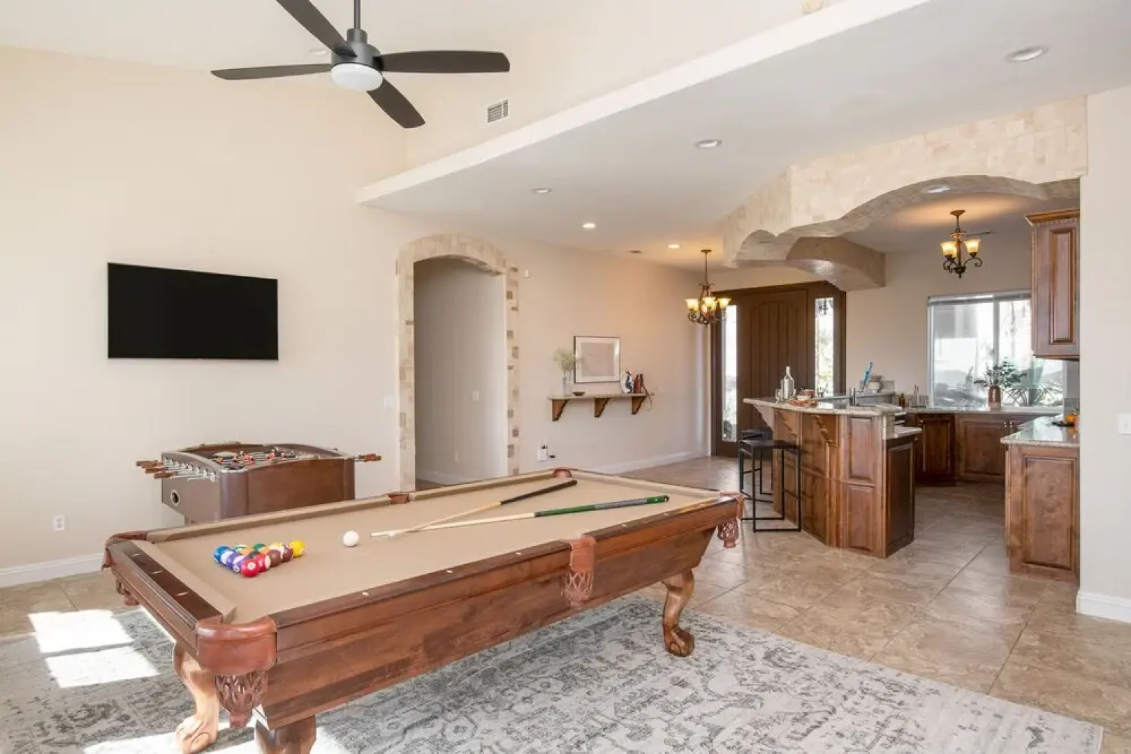 Casa Sancerre by Avantstay - Hilltop Estate w Breathtaking Views, Pool & Hot Tub