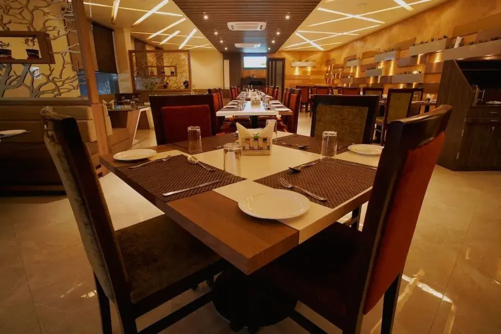 Hotel Shree Kanha Residency