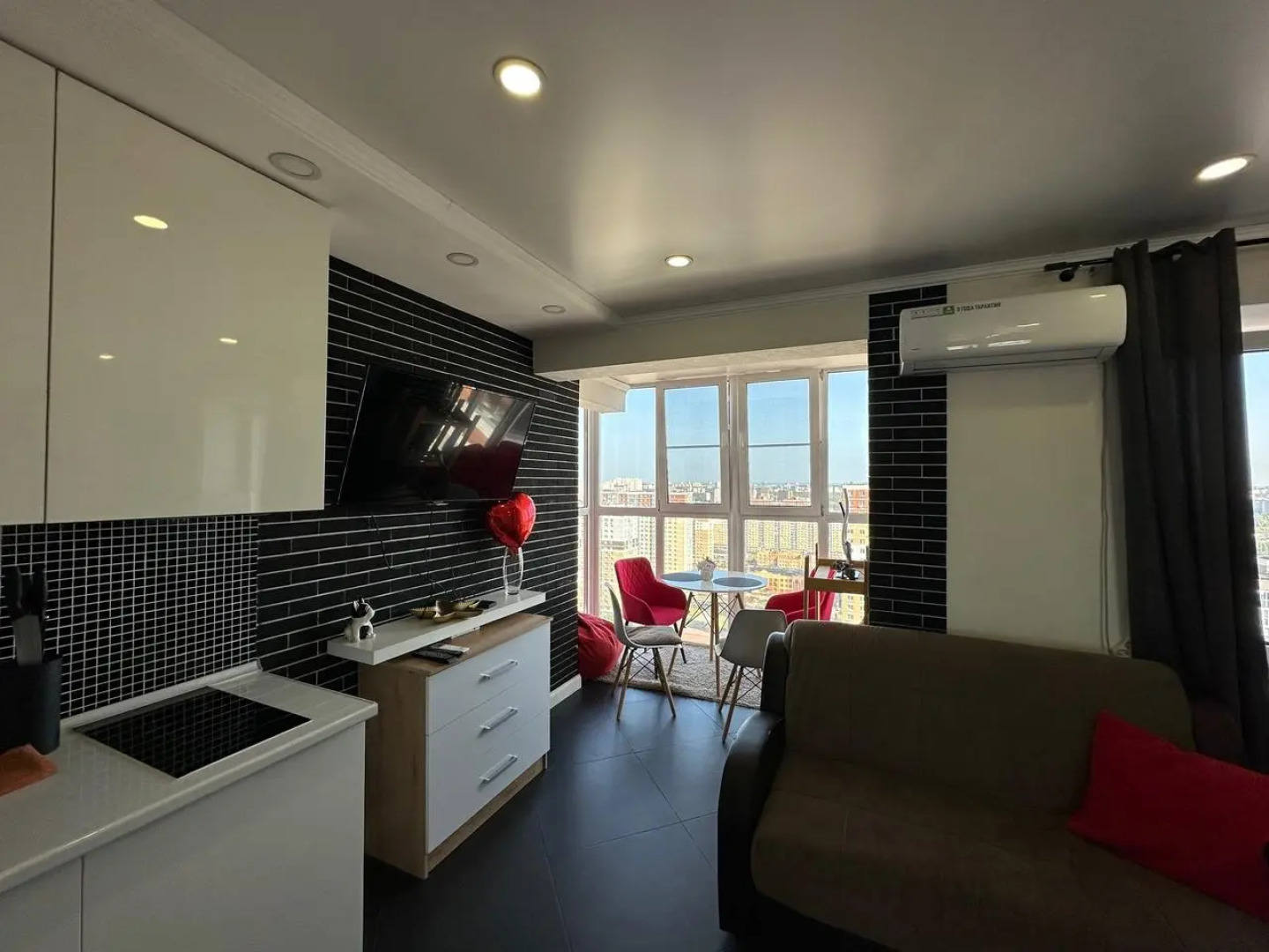 Апартаменты на улице Артемова