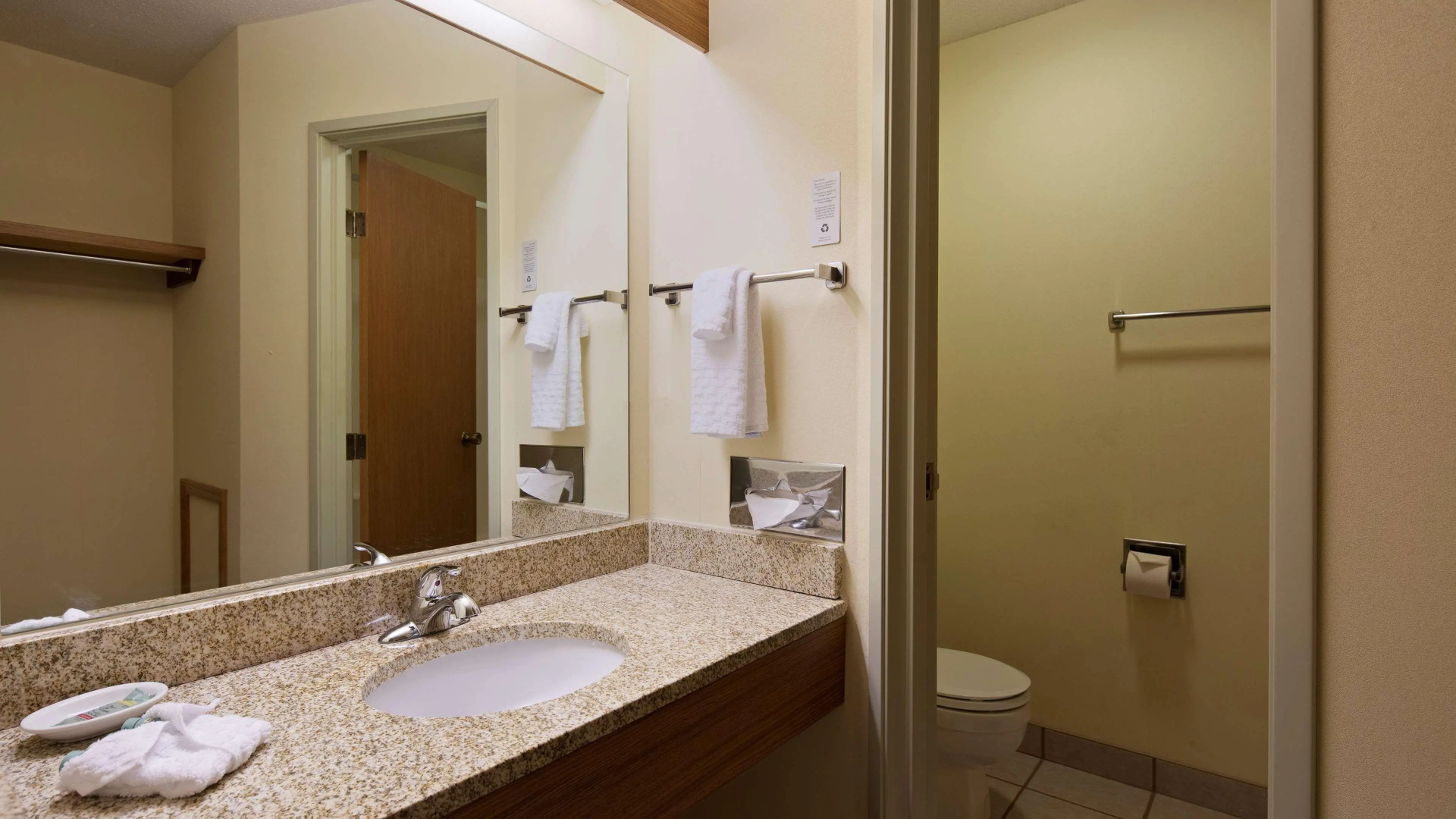 Best Western Golden Spike Inn & Suites