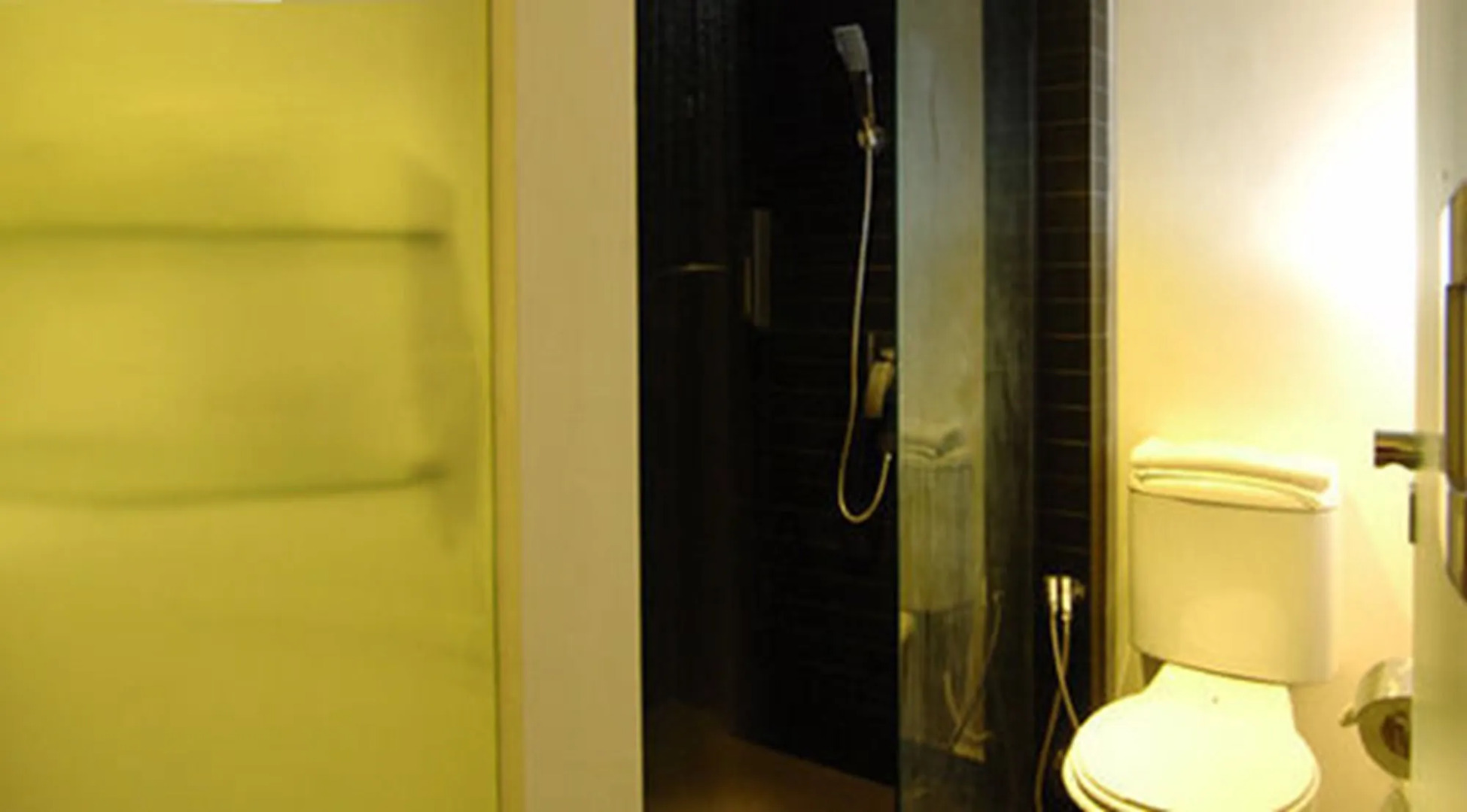 The Leverage Business Hotel Mergong