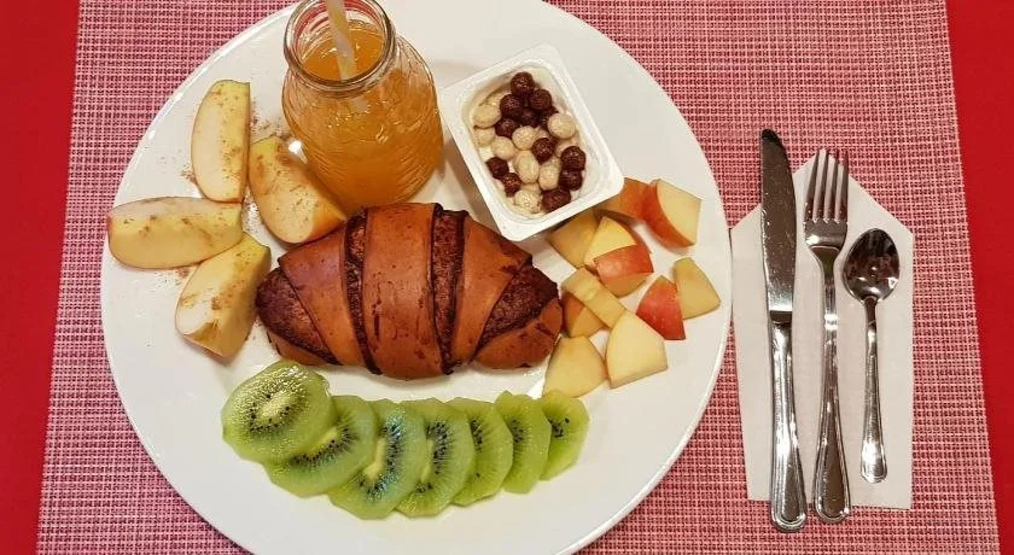 No Problem Hotel at Glinka Street