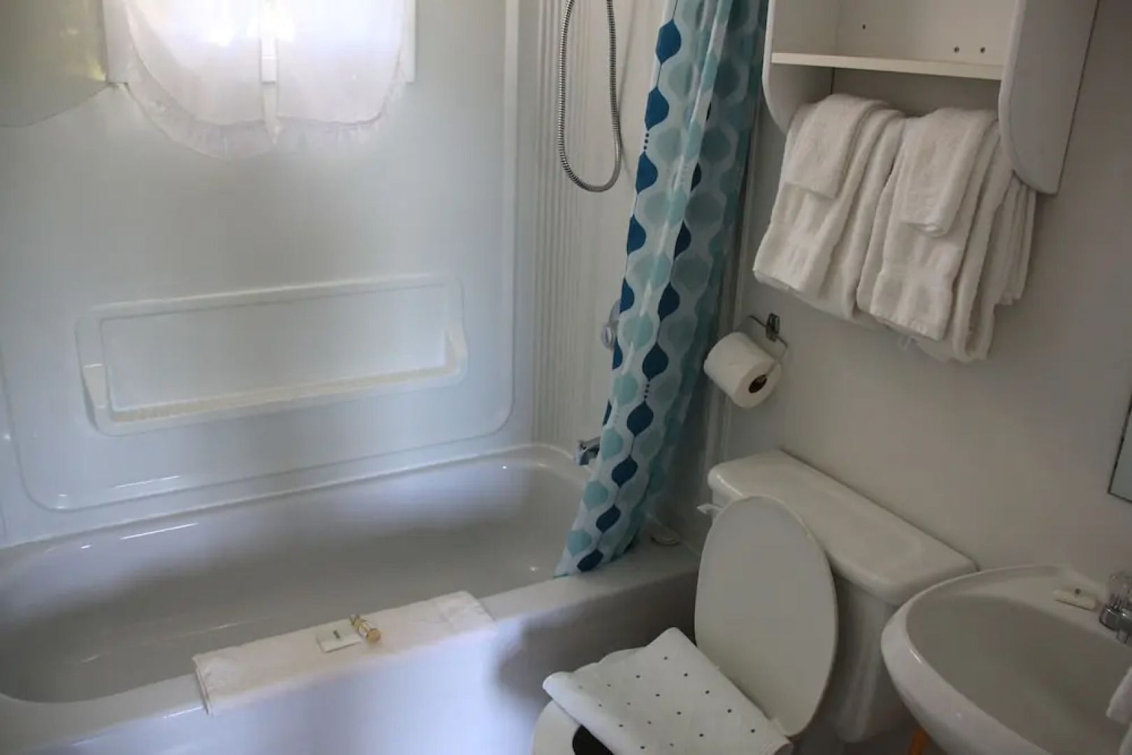 Rustico Acres Cottages