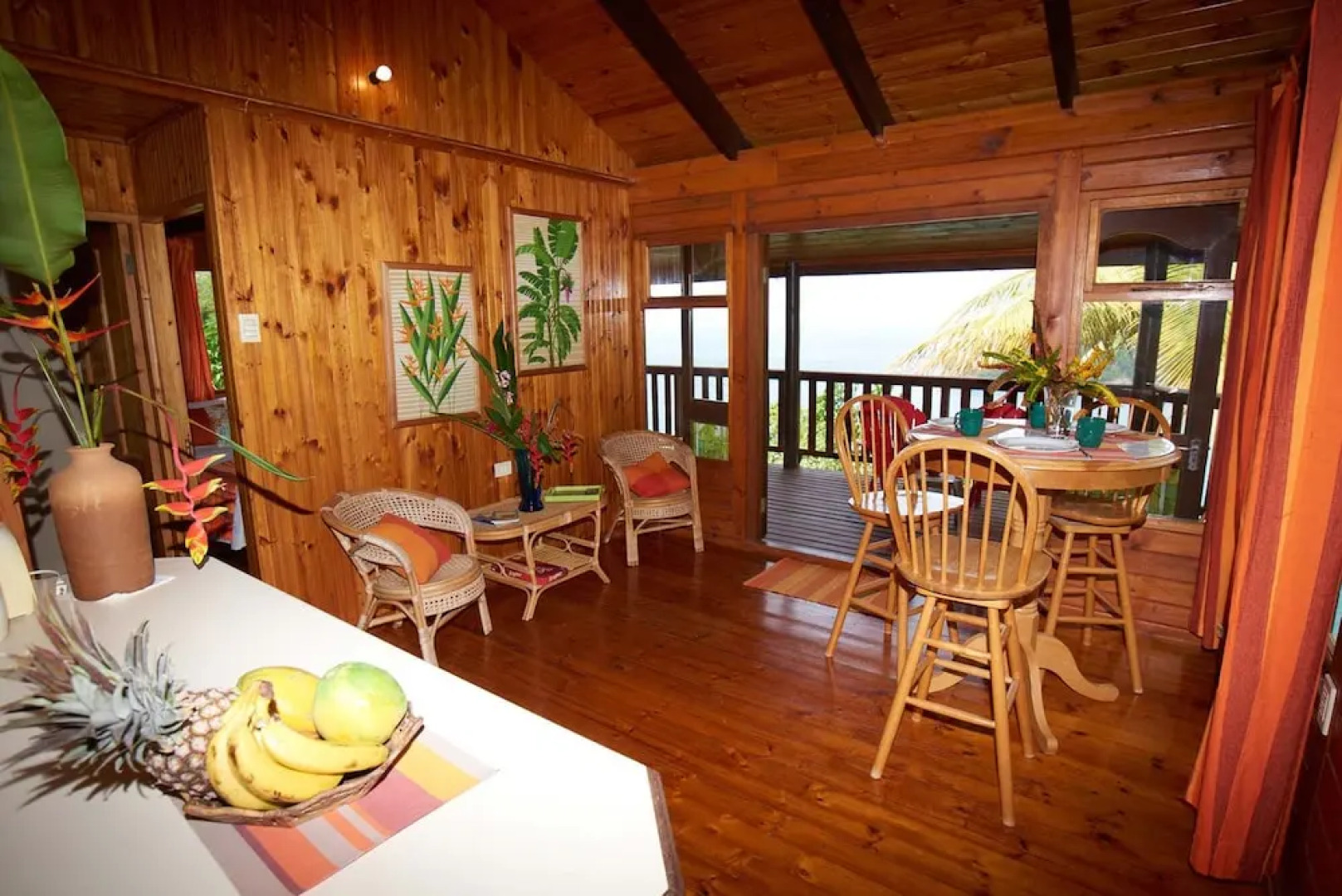 Erasmus Cove Cottages