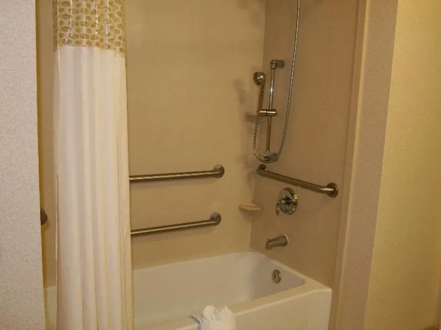 Hampton Inn & Suites Sacramento-Elk Grove Laguna