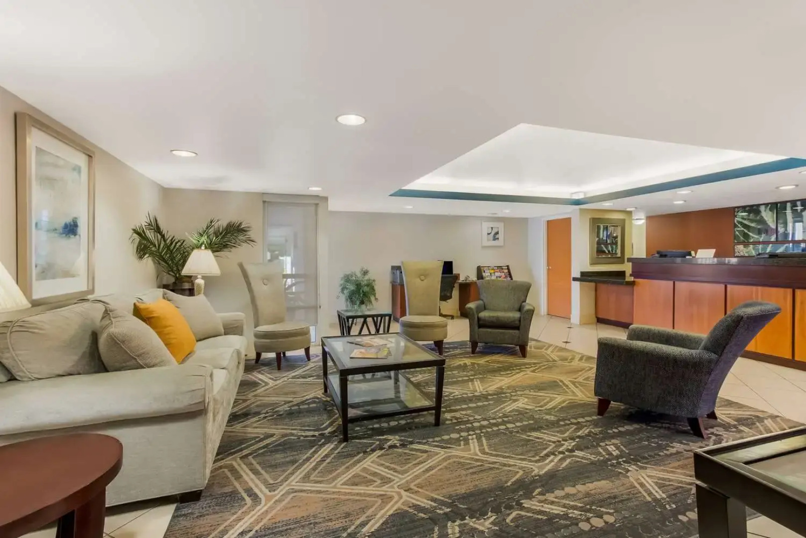 SureStay Plus Hotel by Best Western Scottsdale North