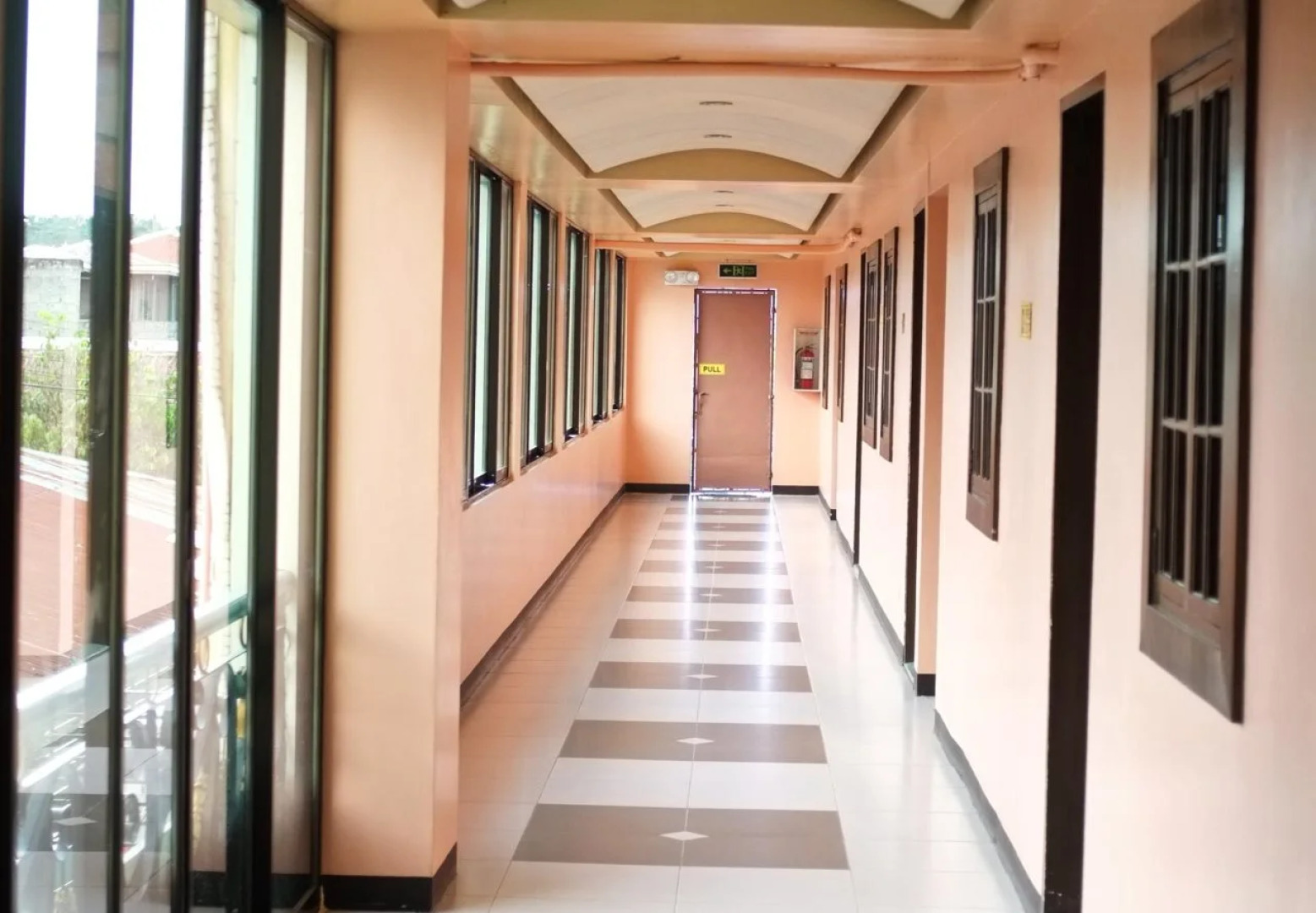 Big Apple Hotel & Bar