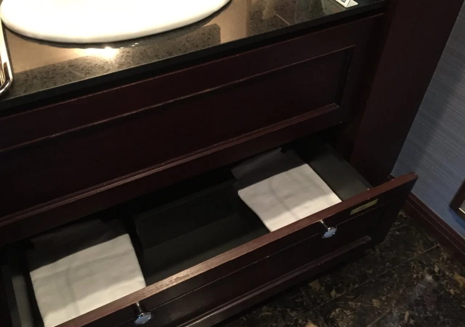 HOTEL Salle De Bain - Adults Only